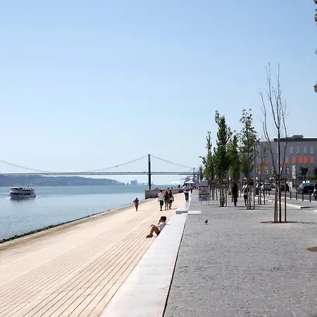 شقة Bl Bairro Alto Famous Bica Funicular Street View