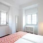 Bl Lovely & Cosy 3br Flat On Iconic Bica Street With River View 아파트 *